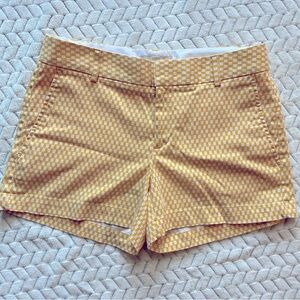 GU WOMENS MARTIN BANANA REPUBLIC SHORTS size 6, 4 in. inseam